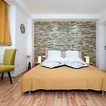 Apartments Figarola